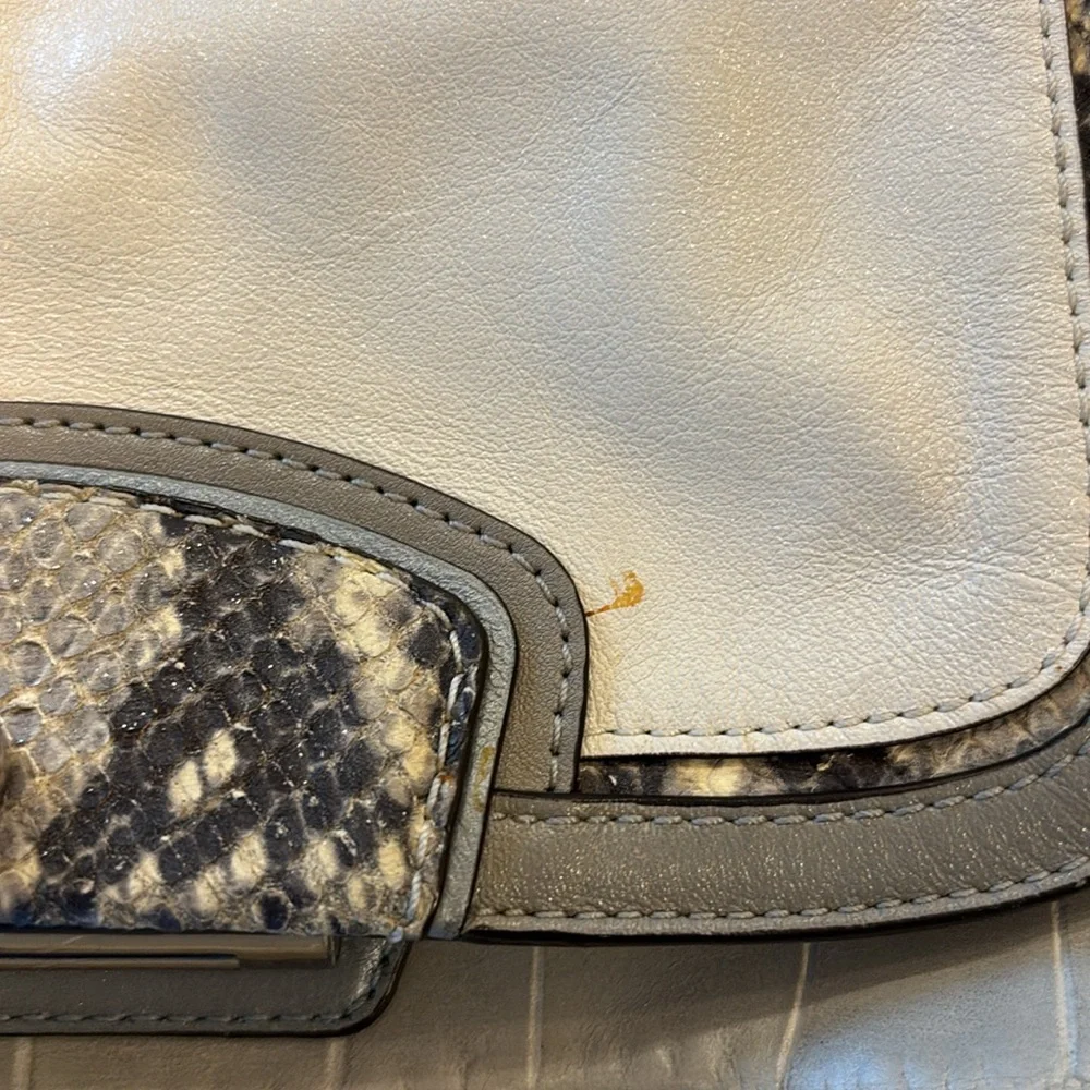 Coach Kristin Spectator Ivory Leather Hobo Bag - Picture 3 of 13